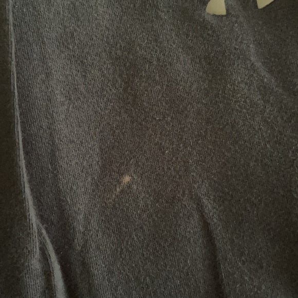 XL Under Armour Leggings - Picture 2 of 4